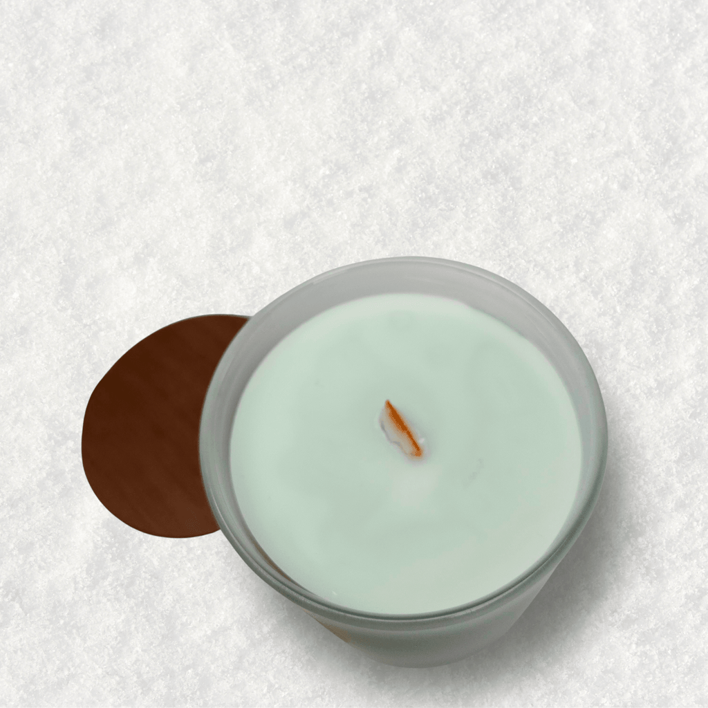 Peppermint Twist Coconut Soy Wax Wooden Wick Candle: The Purest Bliss, Infused with 100% Essential Oils - Naturally Wyld